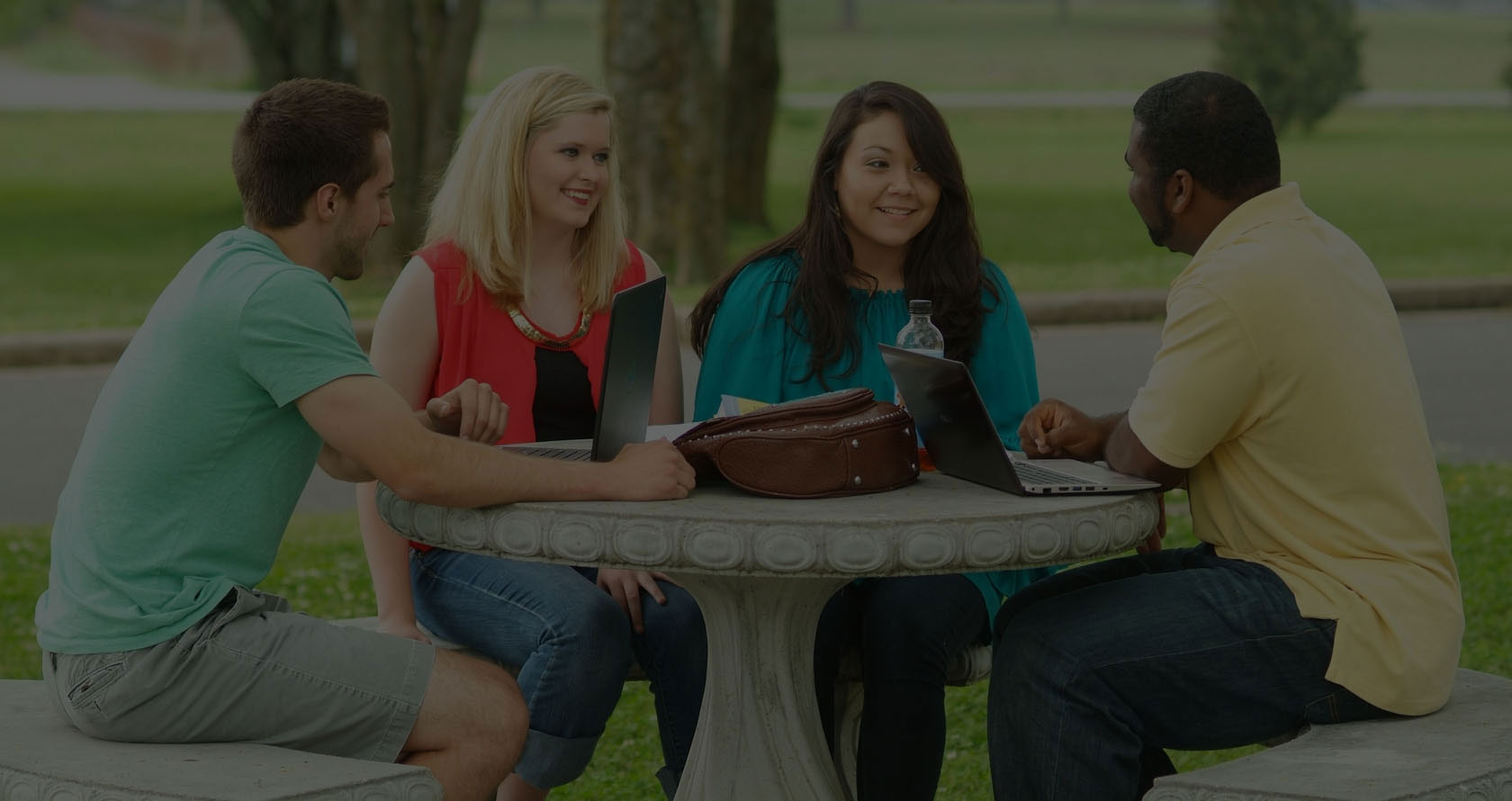 【快速启动】高效的小七电话在线网页轰炸