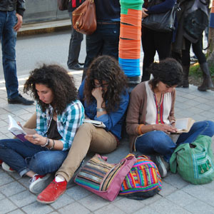 【平板版】触控的电话在线轰炸